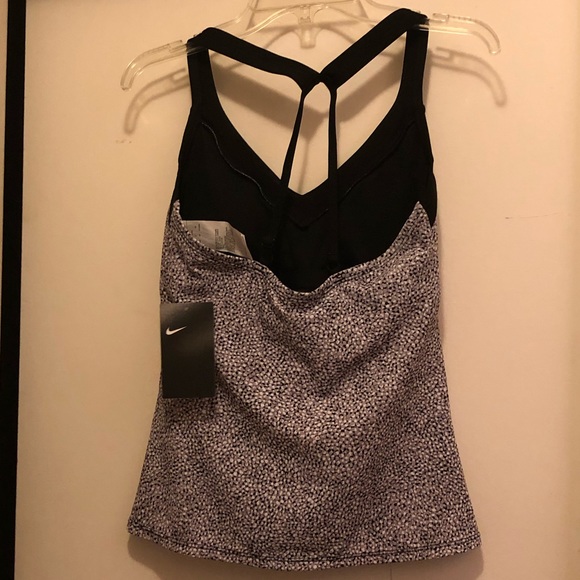 NWT Nike Women’s Small Swim Top / Tankini - Picture 2 of 3